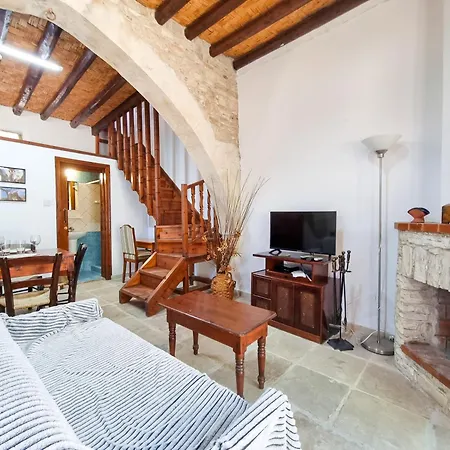 Athena's Pool Oasis Appartement